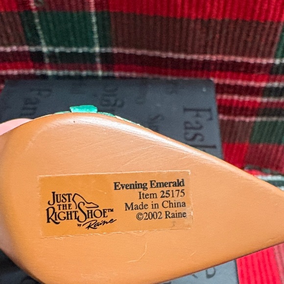 Just The Right Shoe Evening Emerald Heels - Green and Gold - Picture 5 of 5